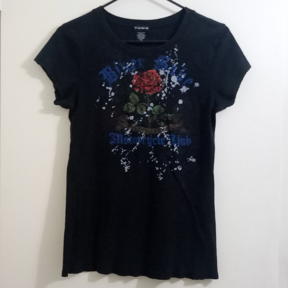VTG Y2K FANG Biker Babe Motorcycle Girlie Tee